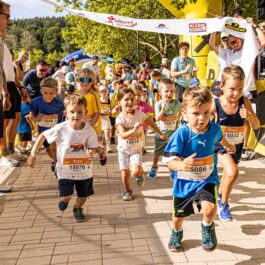 Das war Tag 2: Flotte Vierbeiner, Laufcommunity, Familien und Frauenpower